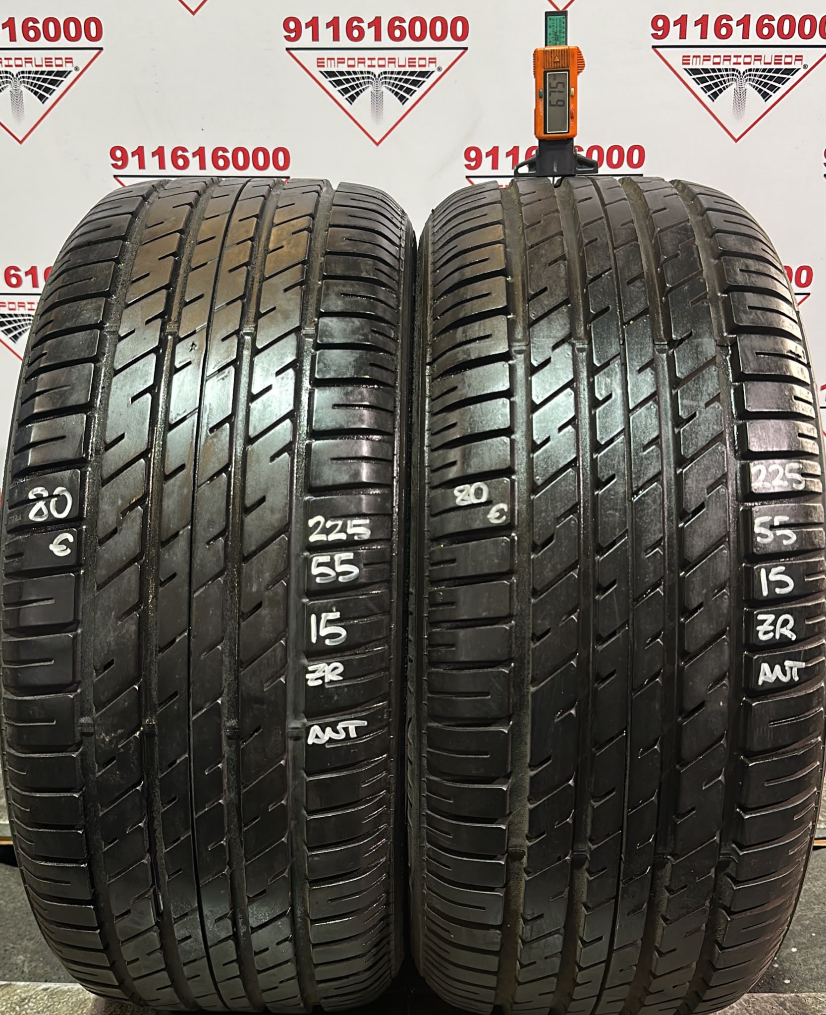 UNIROYAL  USADO  225/55 R15 ZR 